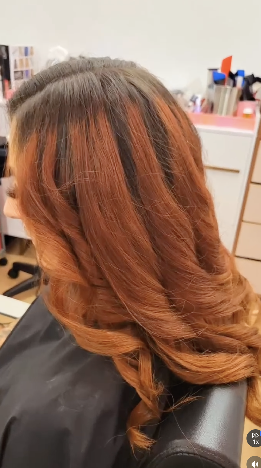Glossy copper waves with dimensional color